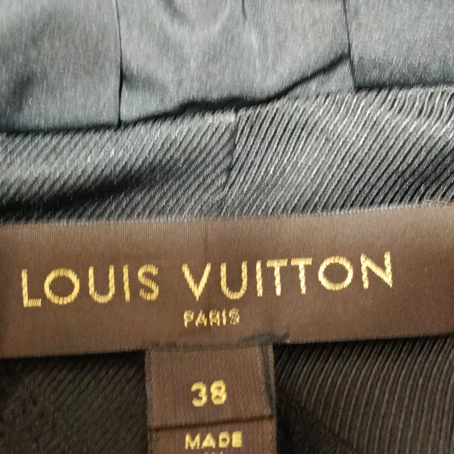 Louis Vuitton Louis Vuitton Silk Blend Pleated Slim Suit Size 38" / US 16 / IT 52 - 4 Thumbnail
