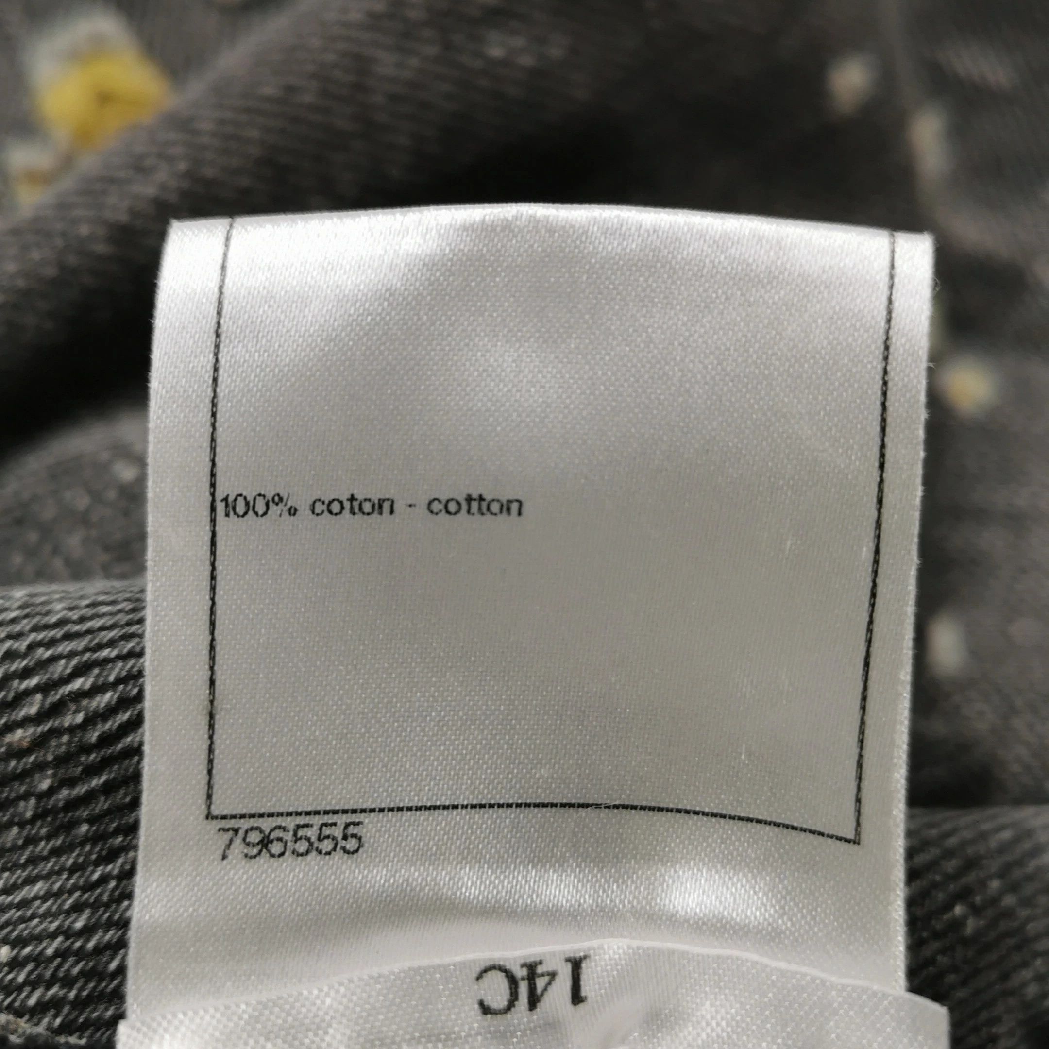Chanel Chanel Denim Distressed Skirt Size 36 Size 36" / US 14 / IT 50 - 6 Thumbnail