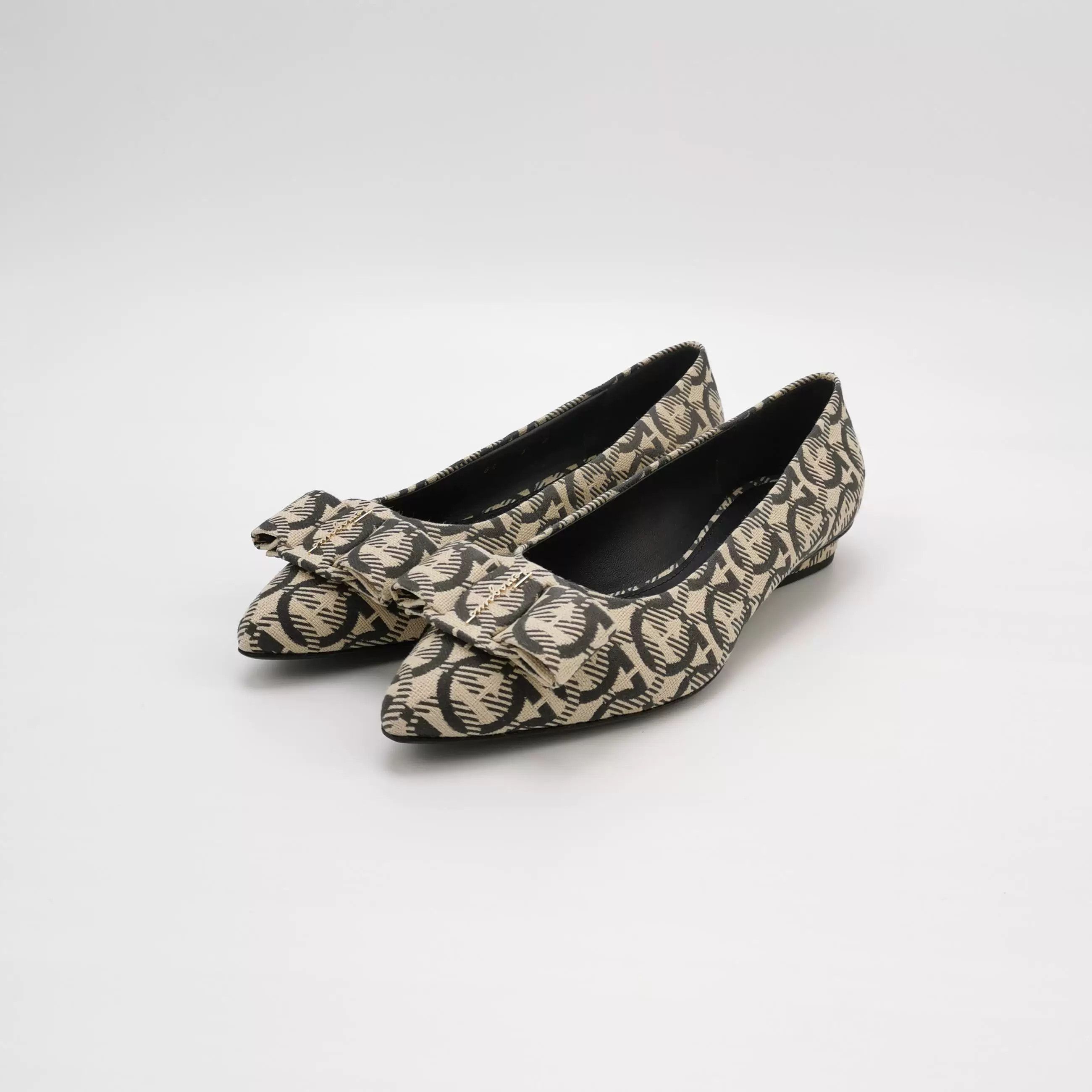 Salvatore Ferragamo Salvatore Ferragamo Women's Shoes Size US 4.5 / IT 34.5 - 2 Thumbnail