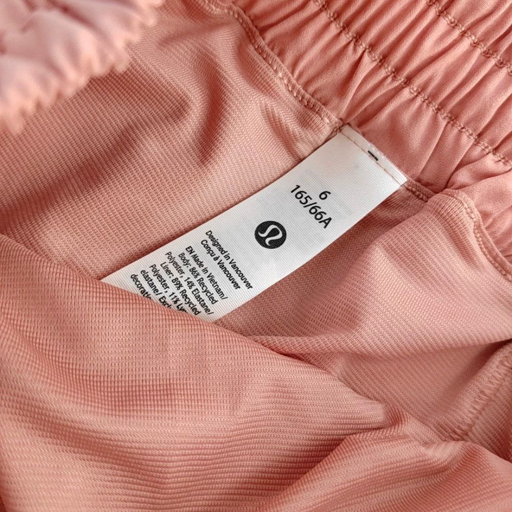 Lululemon lululemon Pink Polyester Shorts S Size 26" / US 2 / IT 38 - 5 Thumbnail