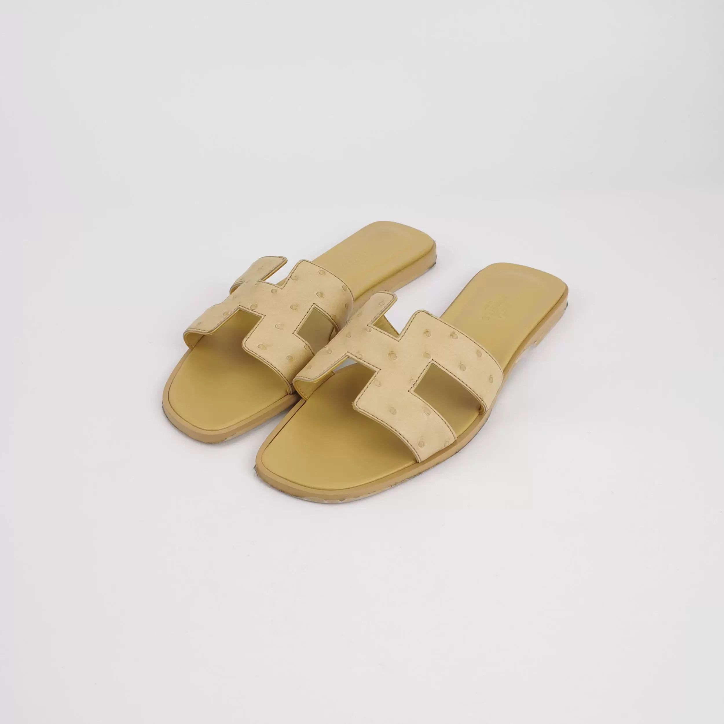 Hermes Hermes Oran Ostrich Leather H Slippers 38 Size US 7 / IT 37 - 2 Thumbnail