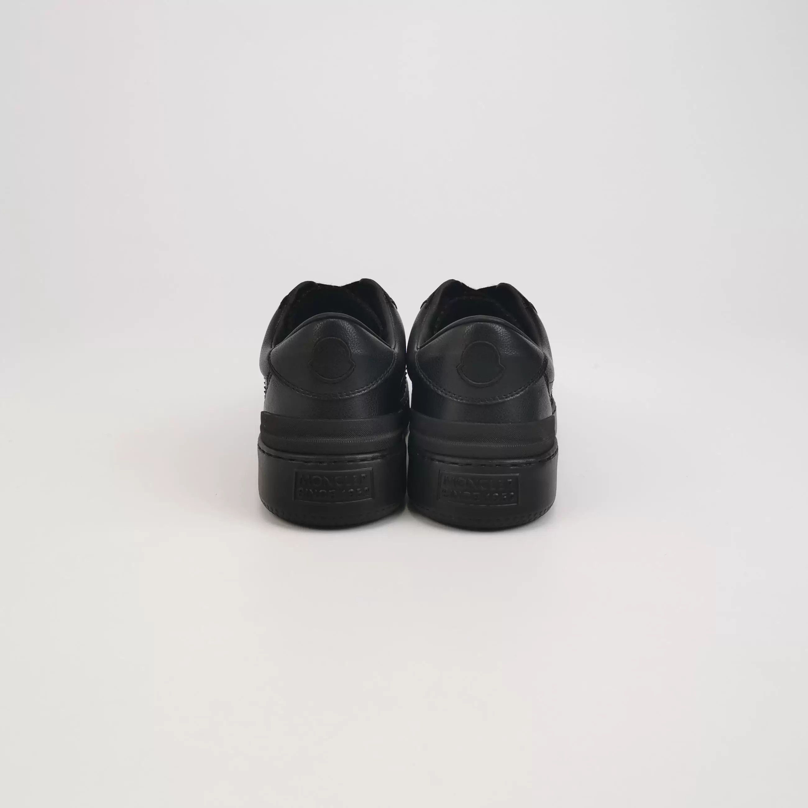 Moncler Moncler Monaco Leather Logo Round-Toe Sneakers Size US 5 / IT 35 - 4 Thumbnail