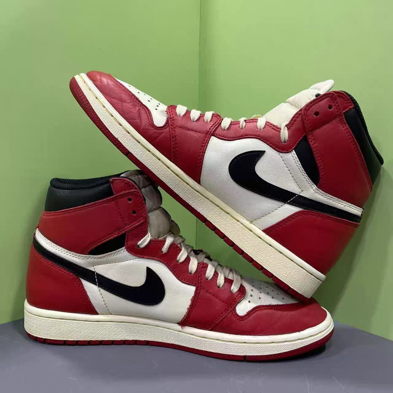 Jordan Brand Red High-Top Sneakers Size 11 Size US 11 / EU 44 - 5 Thumbnail