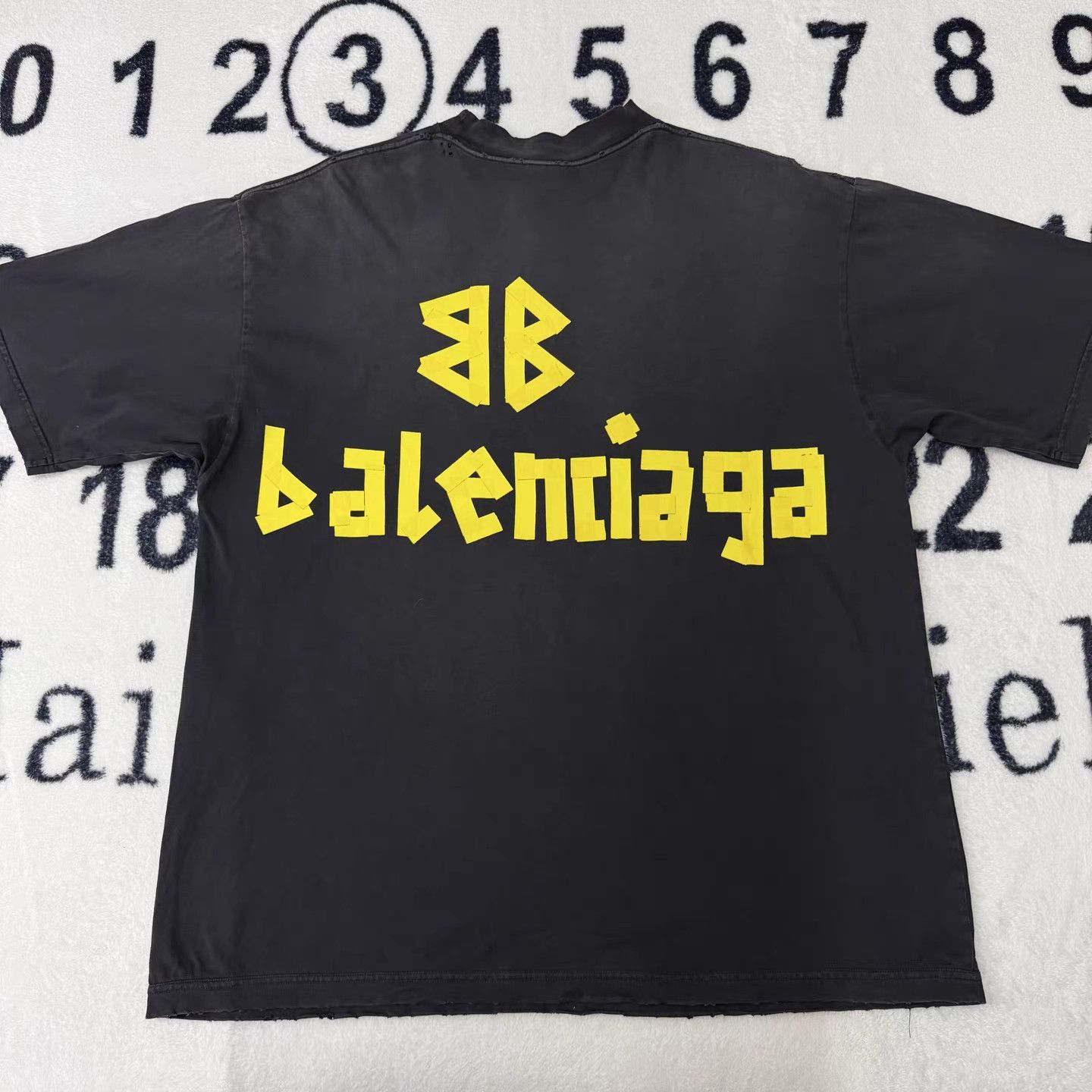 Balenciaga Black Short Sleeve Graphic T-Shirt Size US L / EU 52-54 / 3 - 2 Thumbnail