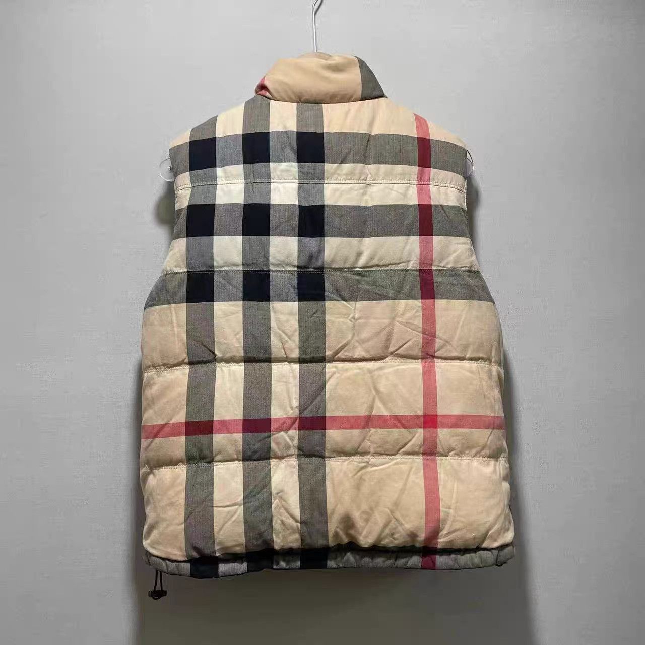 Burberry Plaid Puffer Vest - Black, XL Size US XL / EU 56 / 4 - 5 Thumbnail