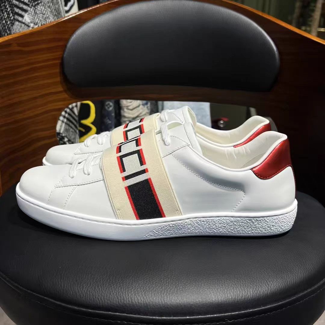 Gucci White Low-Top Sneakers with Stripe Accent Size US 9.5 / EU 42-43 - 4 Thumbnail