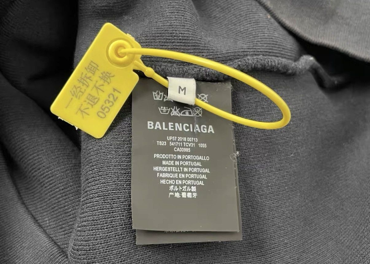 Balenciaga Black Half-Zip Sweatshirt with Rainbow Graphic Size US M / EU 48-50 / 2 - 5 Thumbnail