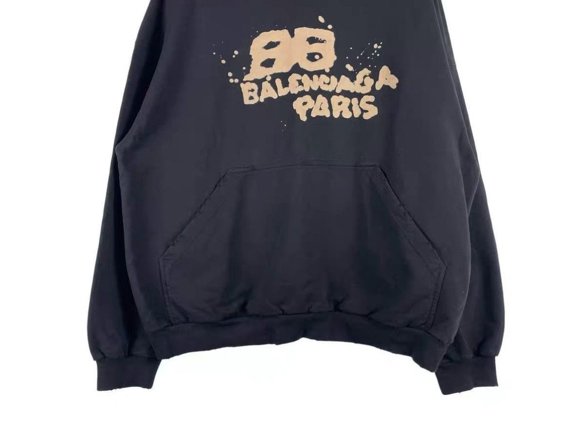 Balenciaga Black Graphic Print Hoodie Size US L / EU 52-54 / 3 - 4 Thumbnail