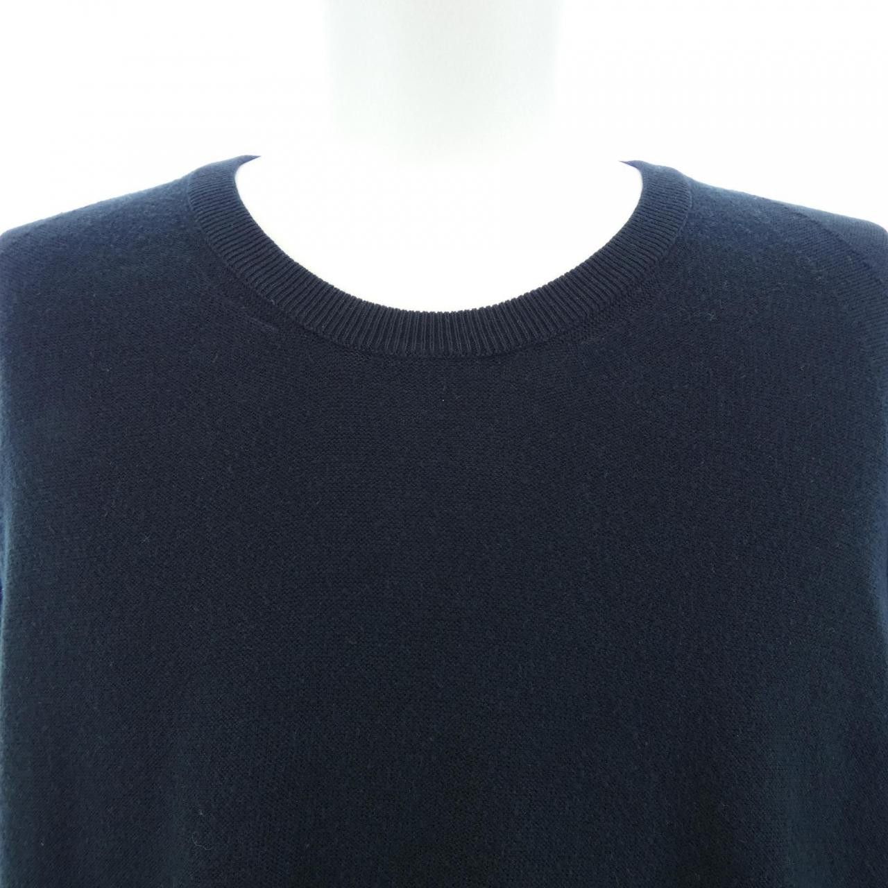 Louis Vuitton Louis Vuitton Louis Vuitton Knitwear Textile Tops MKKN51K01 DUTY FREE for USA Size ONE SIZE - 5 Thumbnail