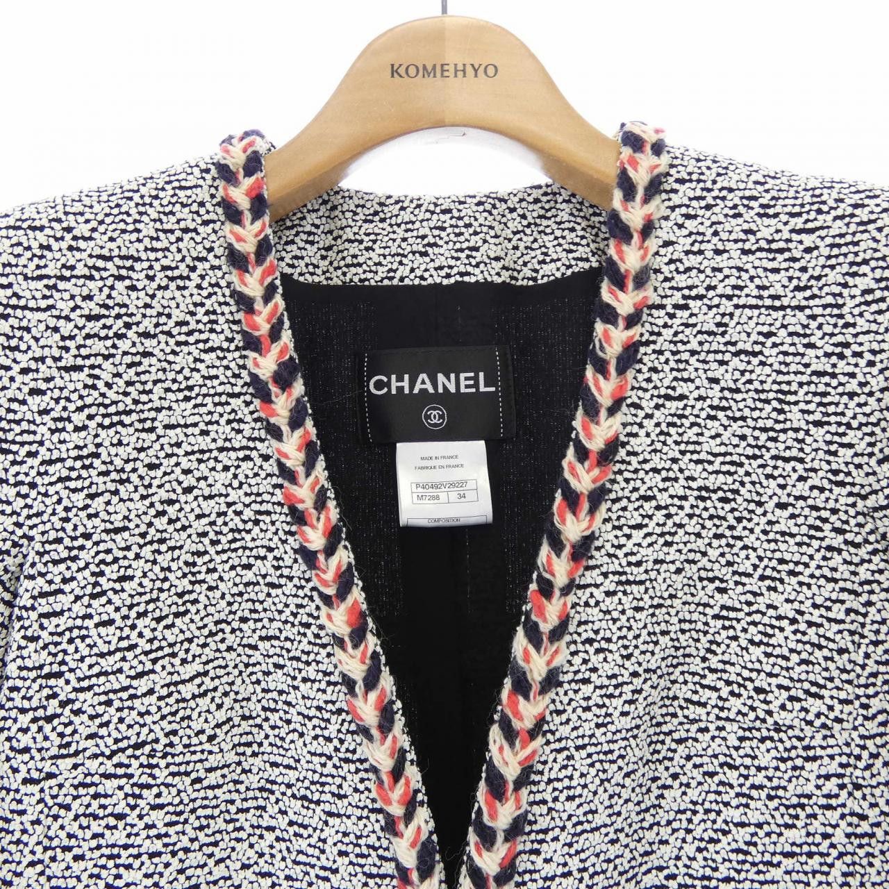 Chanel Chanel Chanel Collarless Jacket Textile Outerwear P40492V29227 DUTY FREE for USA Size ONE SIZE - 5 Thumbnail