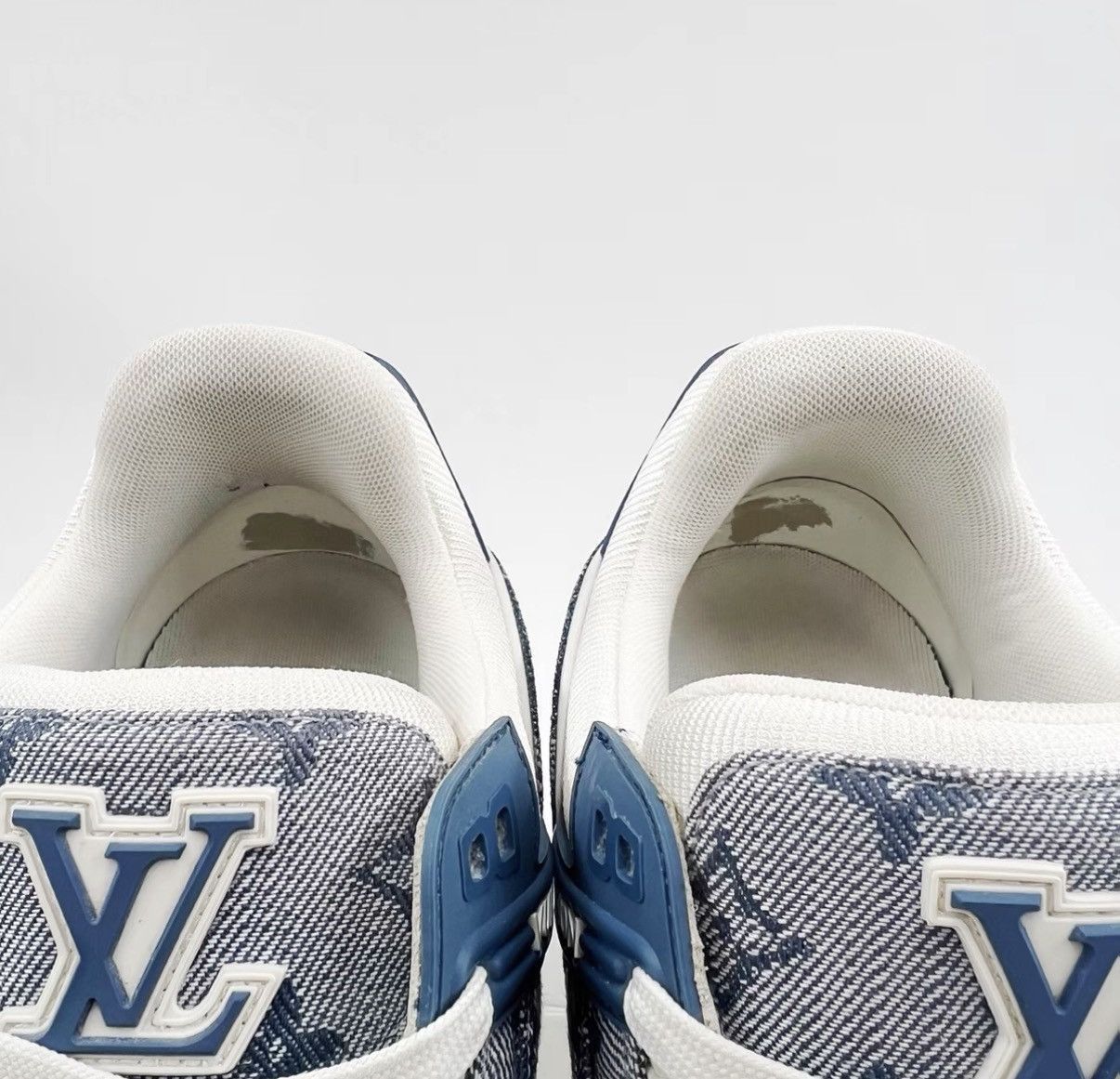 Louis Vuitton Blue Low-Top Sneakers with Pattern Size US 7.5 / EU 40-41 - 4 Thumbnail