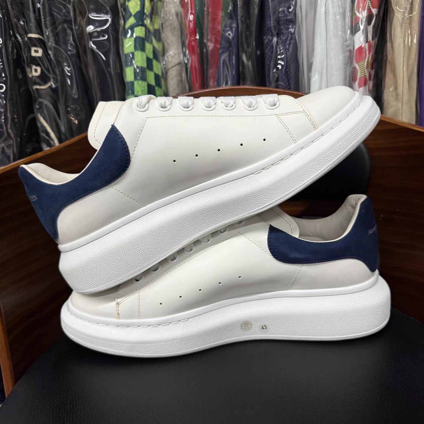 Alexander McQueen White Low-Top Sneakers with Blue Accent Size US 10 / EU 43 - 7 Thumbnail