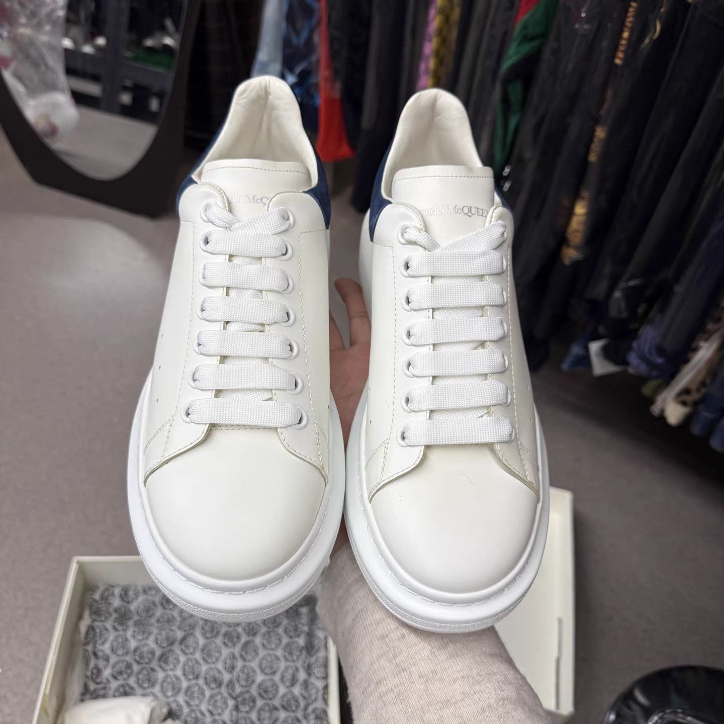 Alexander McQueen White Low-Top Sneakers with Blue Accent Size US 10 / EU 43 - 5 Thumbnail