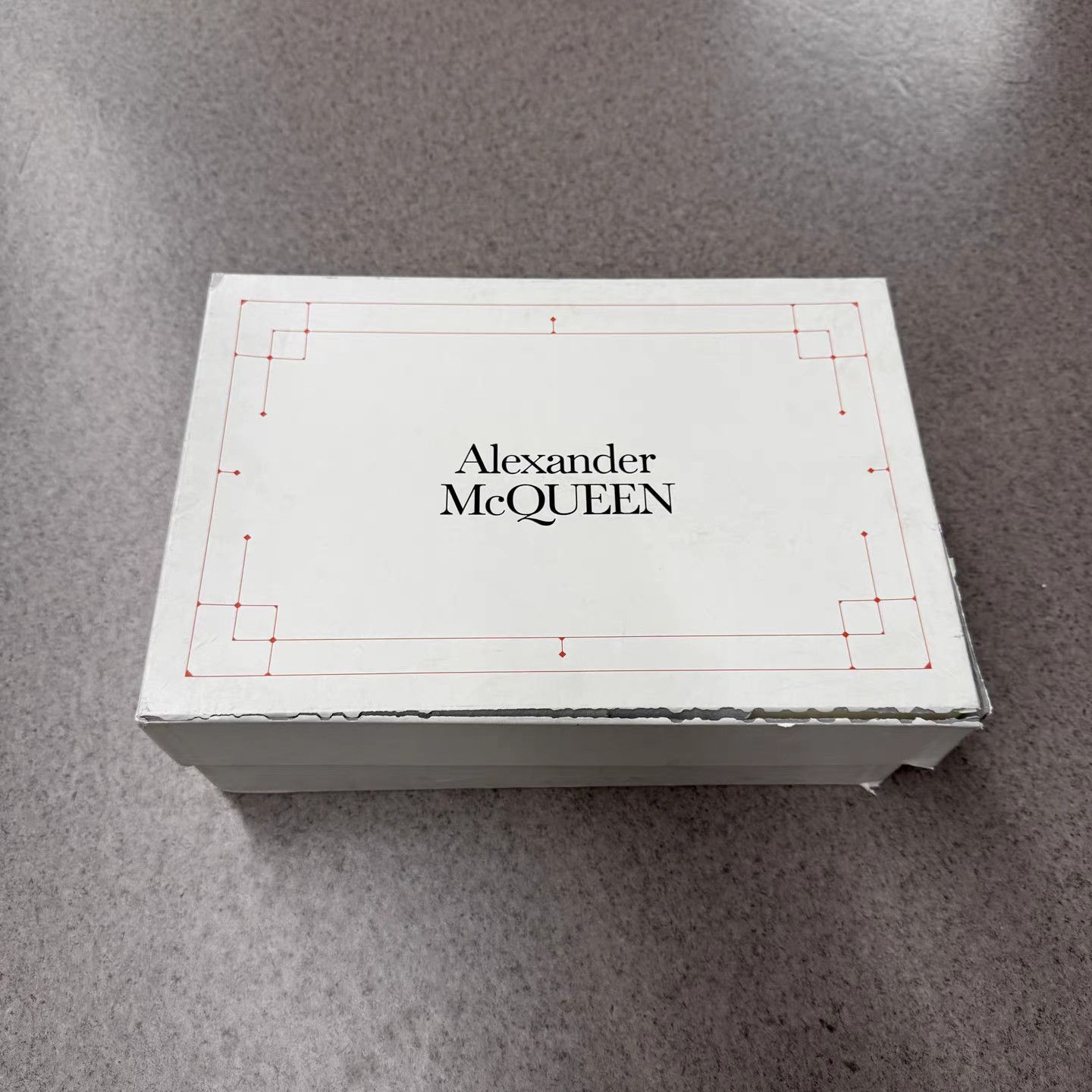 Alexander McQueen White Low-Top Sneakers with Blue Accent Size US 10 / EU 43 - 9 Thumbnail