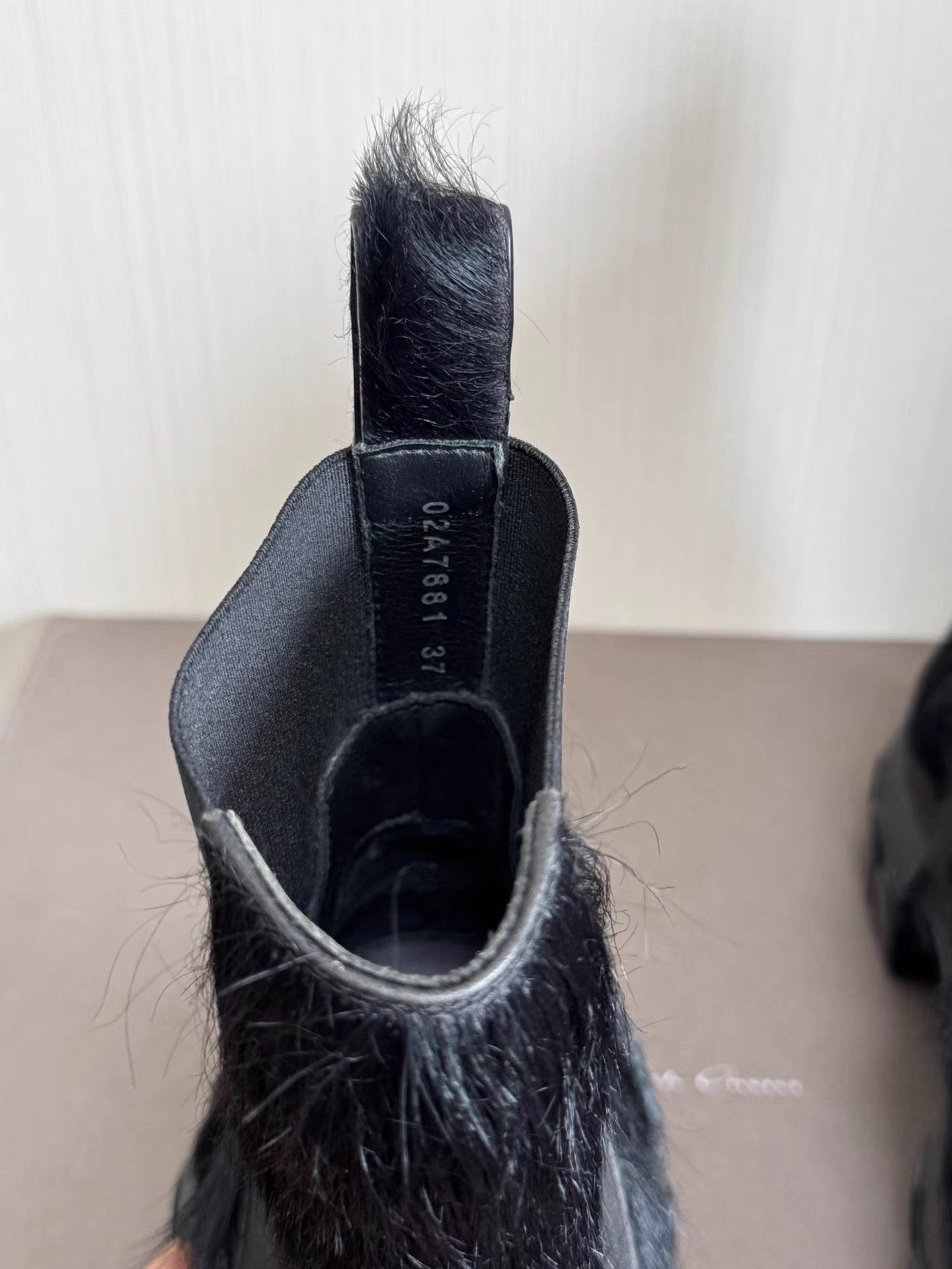 Rick Owens Black Furry Platform Chelsea Boots Size US 5 / EU 37 - 4 Thumbnail