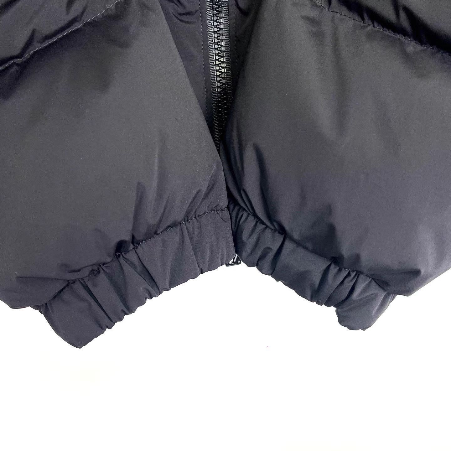 Louis Vuitton Black Hooded Puffer Jacket Size US S / EU 44-46 / 1 - 5 Thumbnail