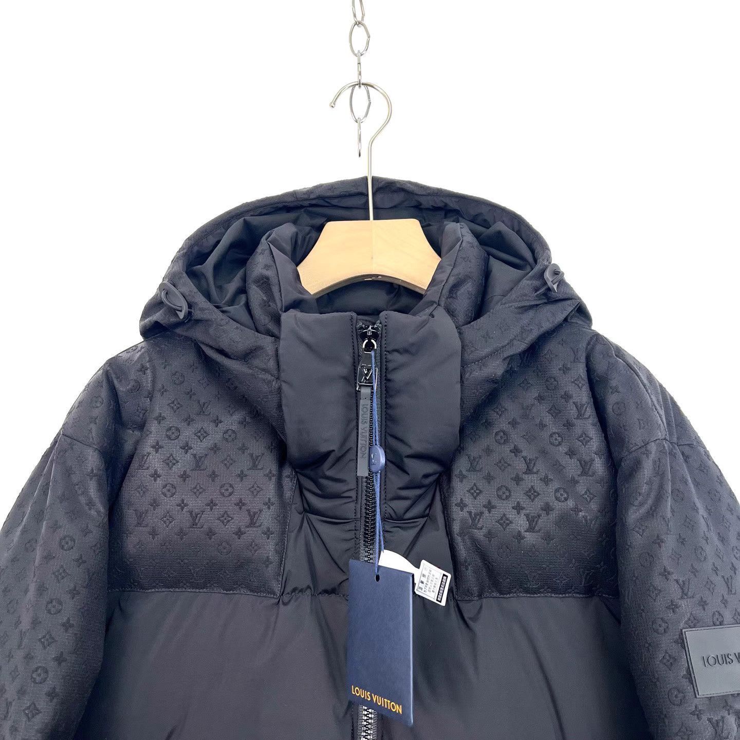 Louis Vuitton Black Hooded Puffer Jacket Size US S / EU 44-46 / 1 - 3 Thumbnail
