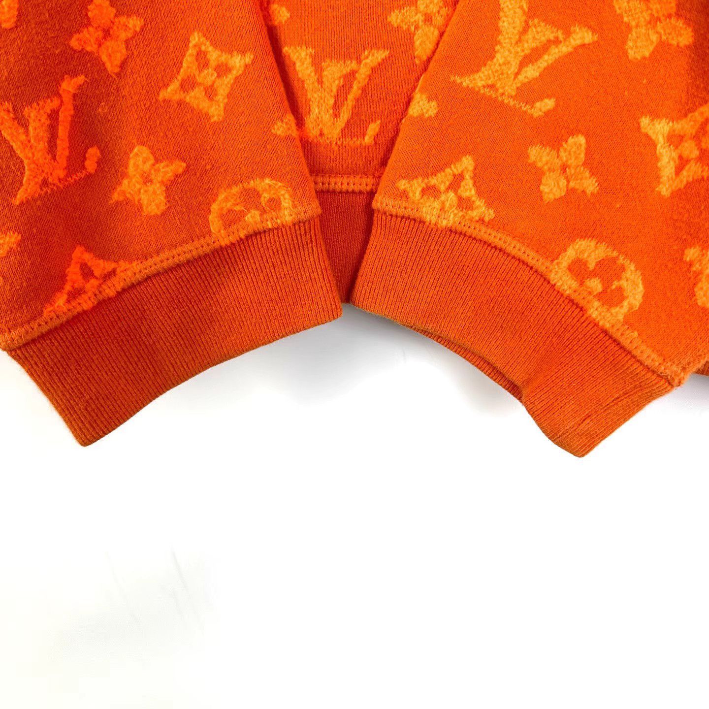 Louis Vuitton Orange Patterned Long Sleeve Sweatshirt Size US M / EU 48-50 / 2 - 6 Thumbnail