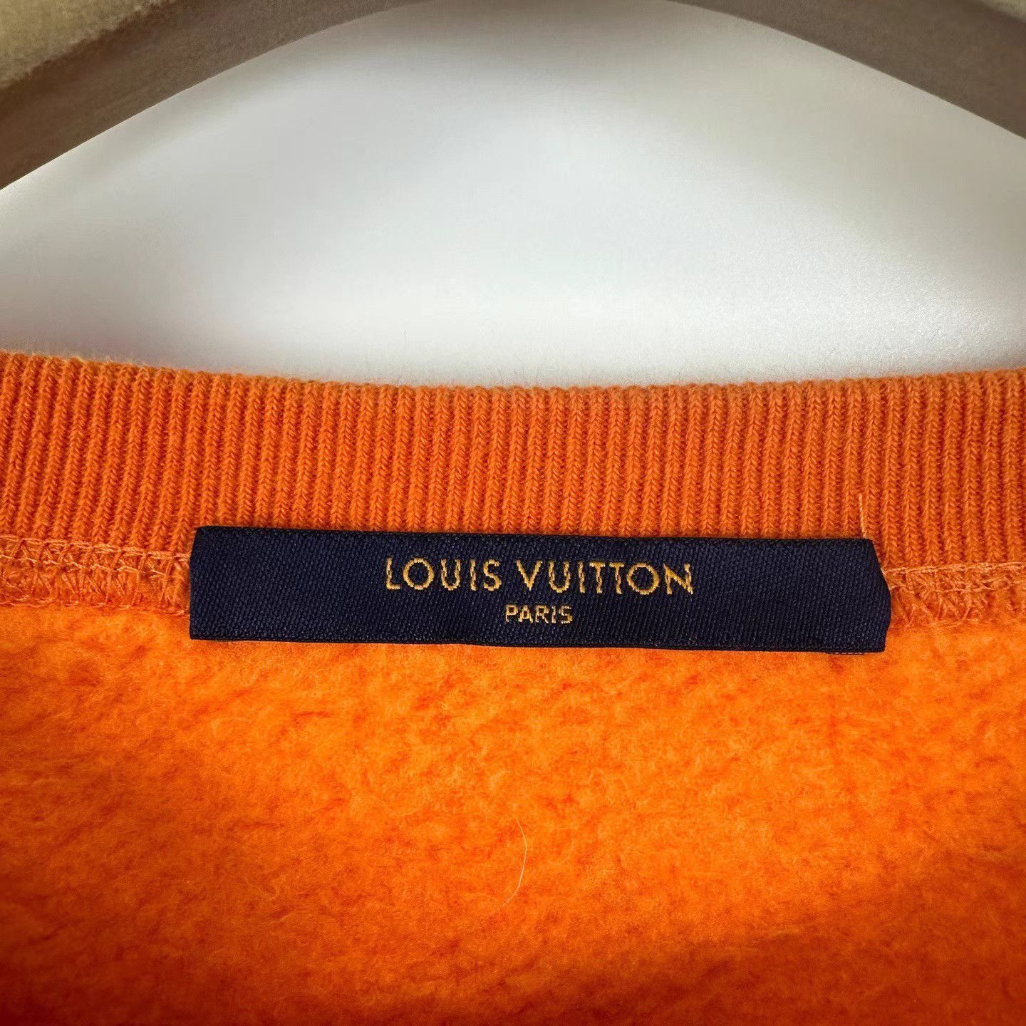 Louis Vuitton Orange Patterned Long Sleeve Sweatshirt Size US M / EU 48-50 / 2 - 5 Thumbnail