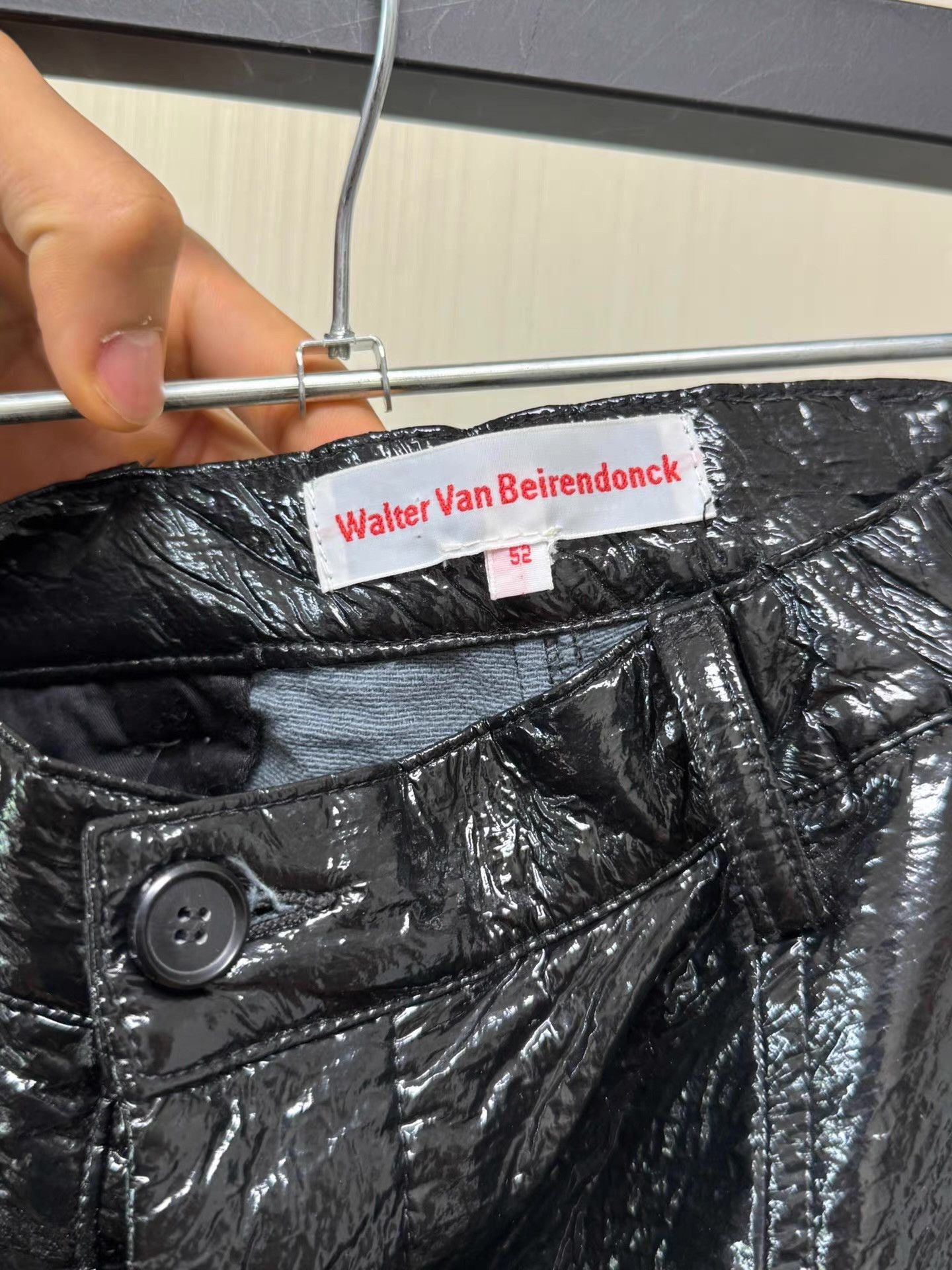 Walter Van Beirendonck Black Shiny Textured Casual Pants Size 36 Size US 36 / EU 52 - 4 Thumbnail