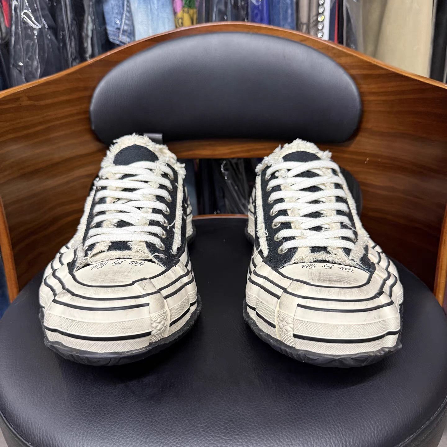 xVESSEL Black Low-Top Sneakers with Distressed Edges Size 11 Size US 11 / EU 44 - 2 Thumbnail