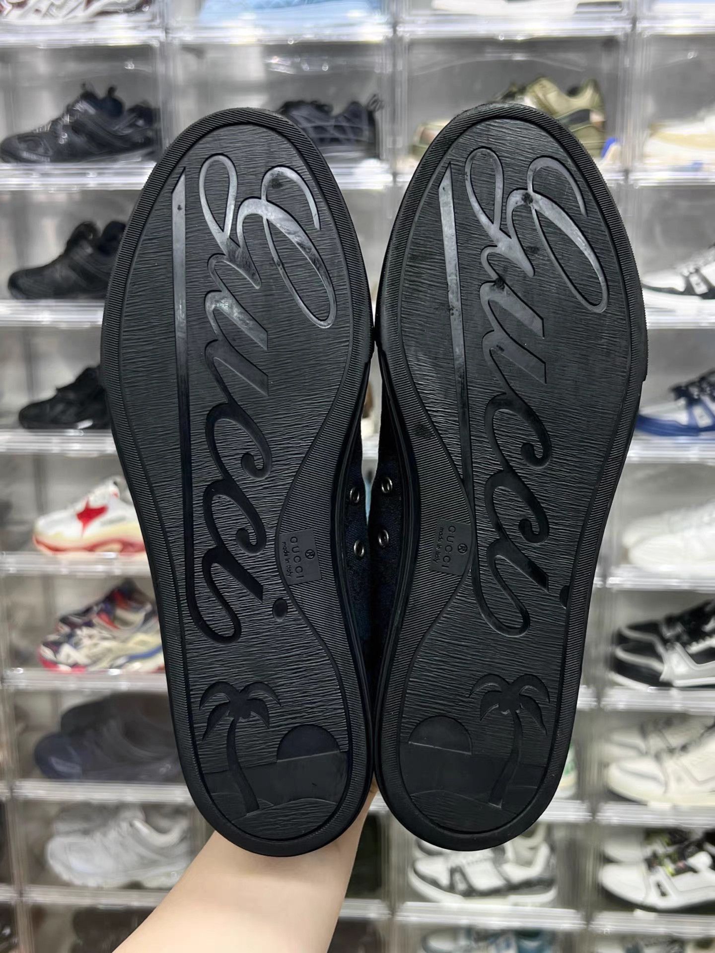 Gucci Black Low-Top Sneakers Size 12 Size US 12 / EU 45 - 8 Thumbnail