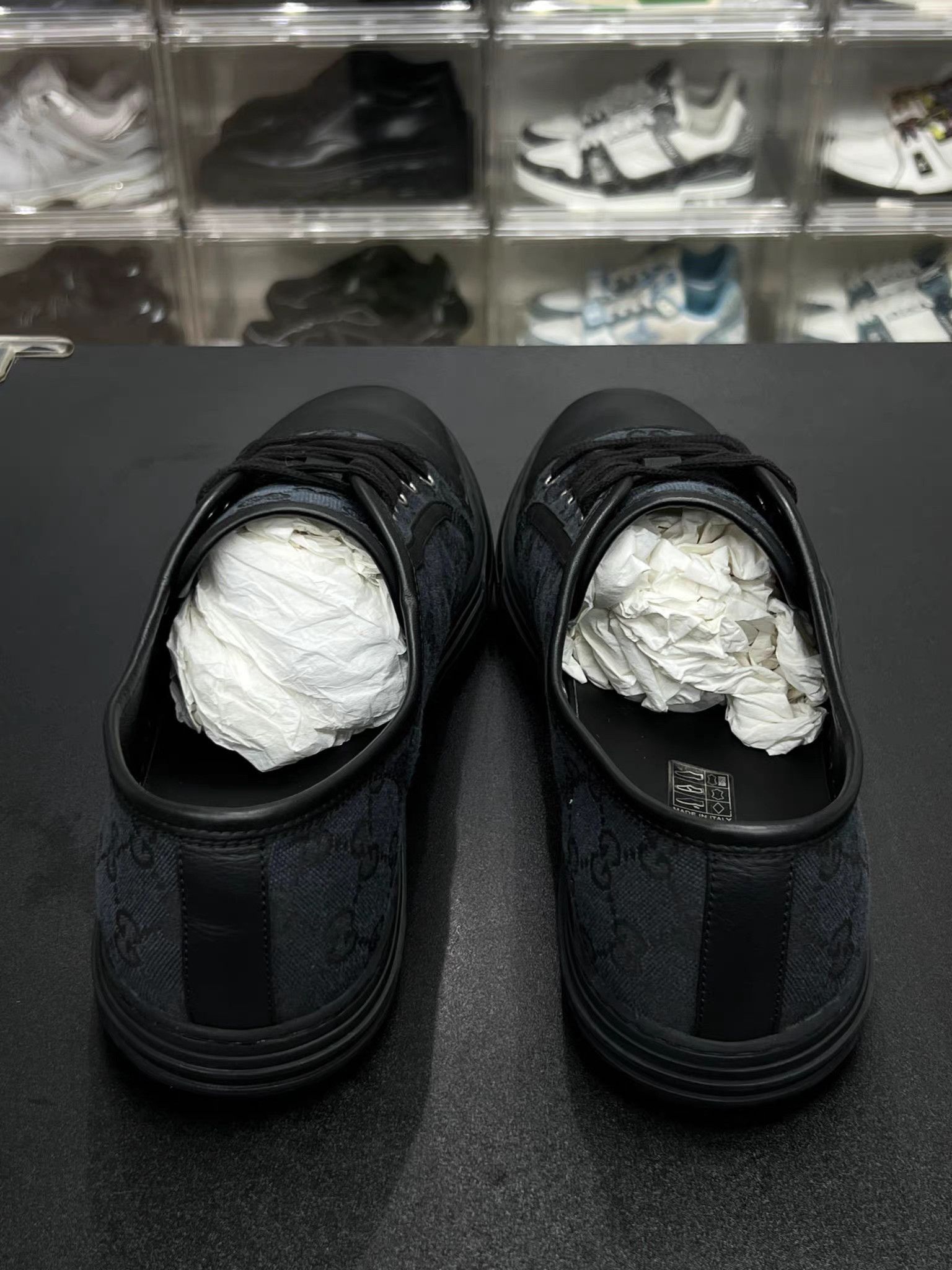 Gucci Black Low-Top Sneakers Size 12 Size US 12 / EU 45 - 7 Thumbnail