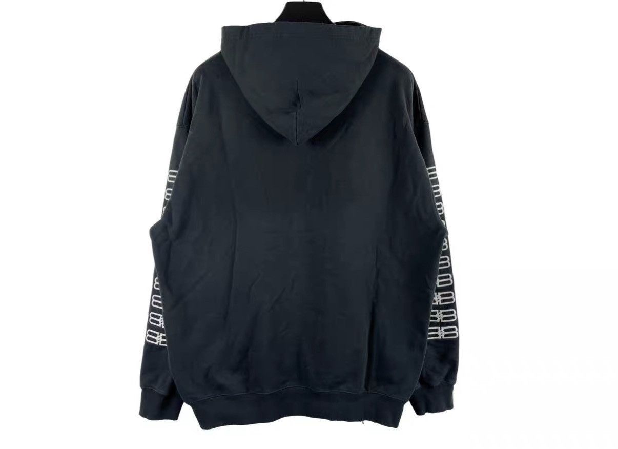 Balenciaga Black Oversized Hoodie with Front Pocket Size US S / EU 44-46 / 1 - 2 Thumbnail