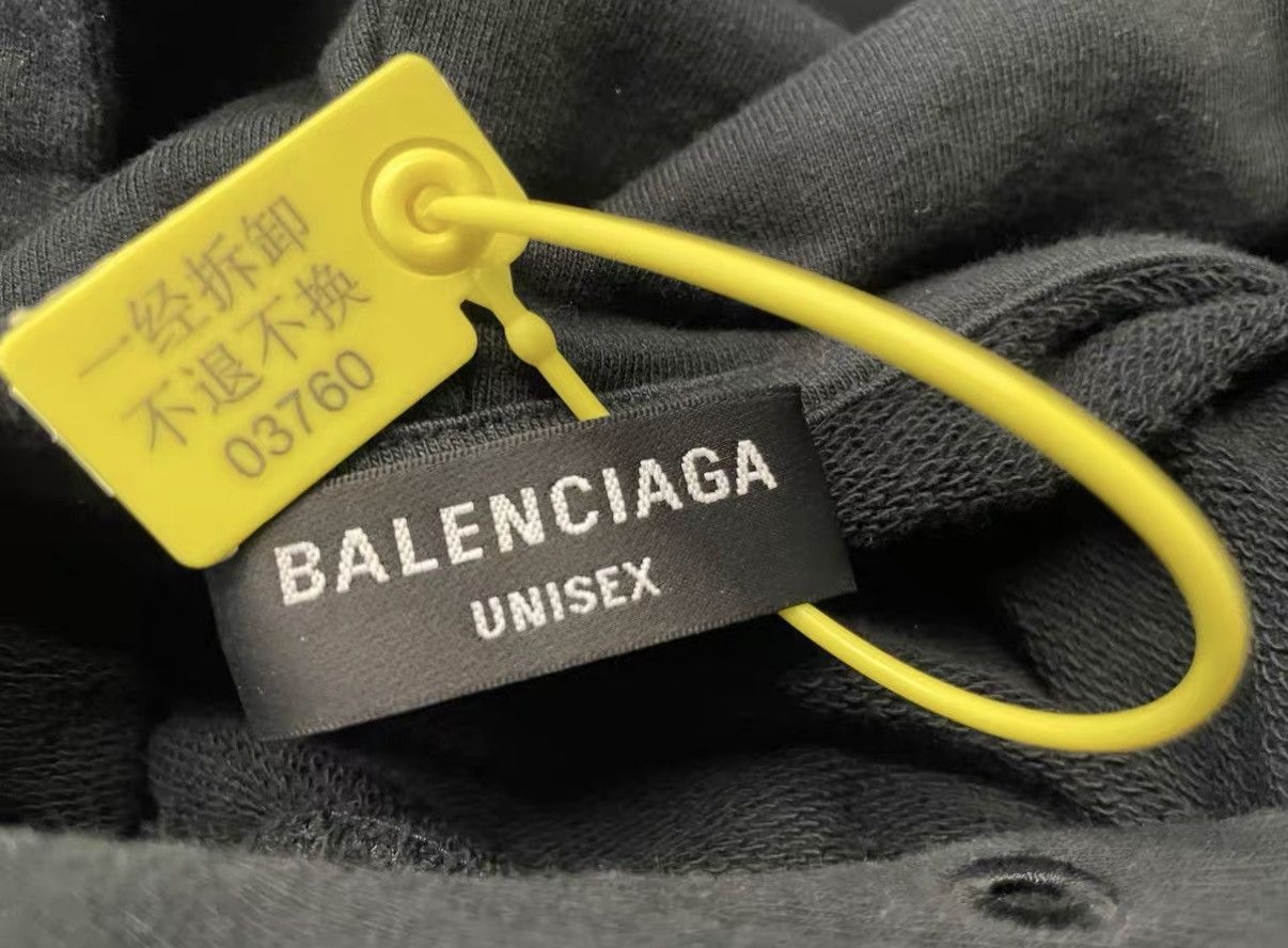 Balenciaga Black Oversized Hoodie with Front Pocket Size US S / EU 44-46 / 1 - 5 Thumbnail