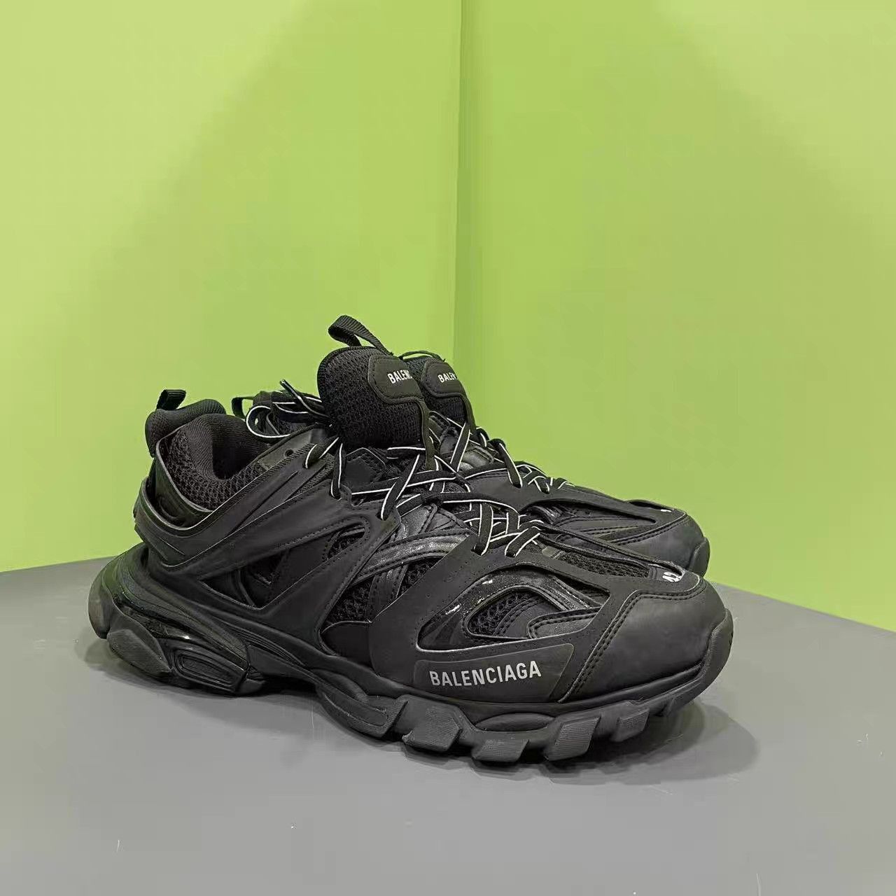 Balenciaga Black High-Top Sneakers with Chunky Sole Size US 9 / EU 42 - 3 Thumbnail