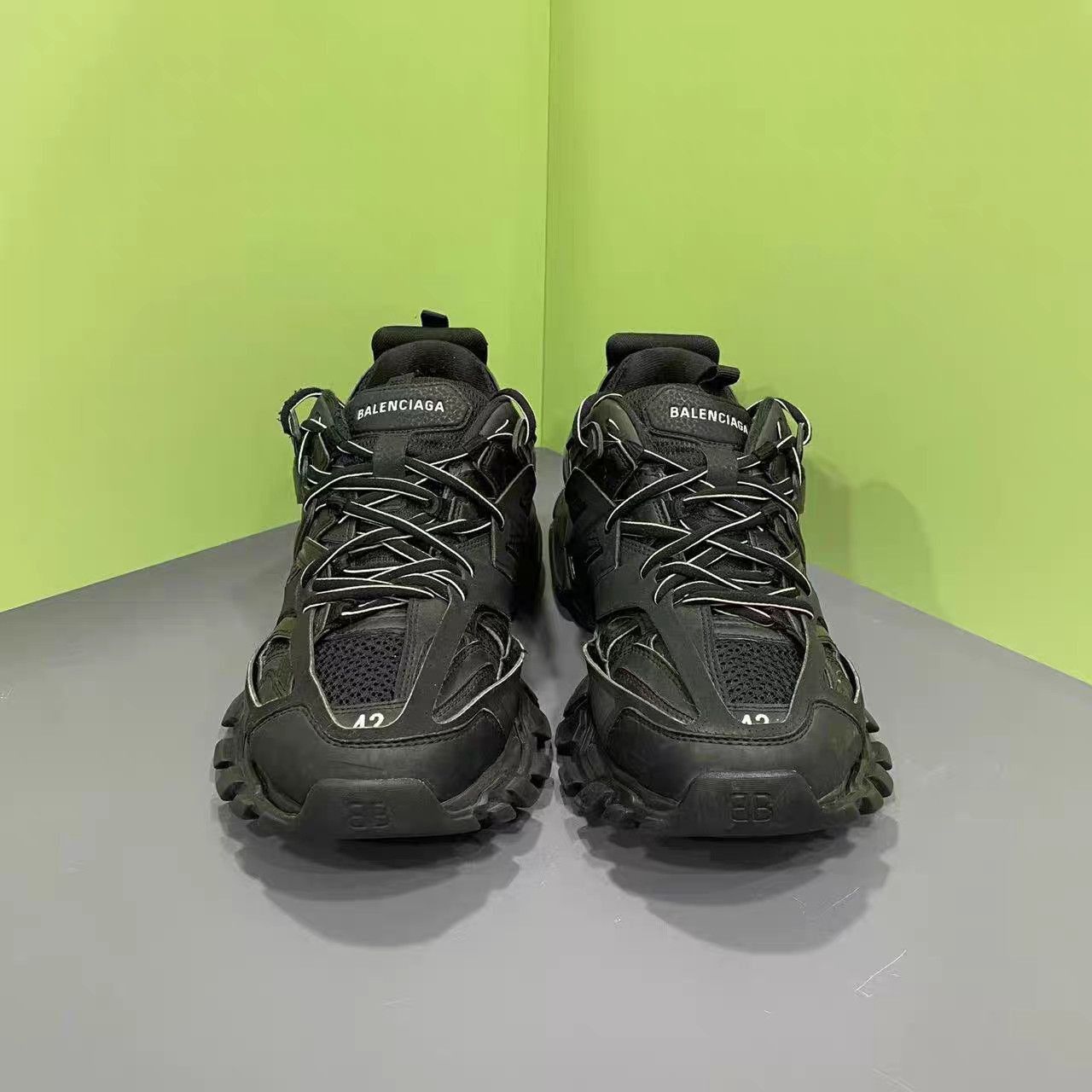Balenciaga Black Hitop Sneakers Size 9 Size US 9 / EU 42 - 2 Thumbnail