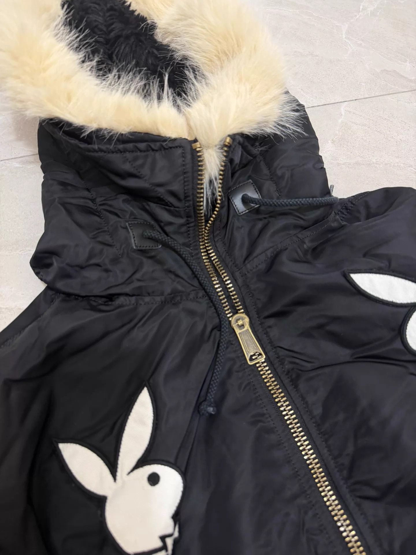 Supreme Black Parka with Faux Fur Hood and Bunny Graphics Size US L / EU 52-54 / 3 - 5 Thumbnail