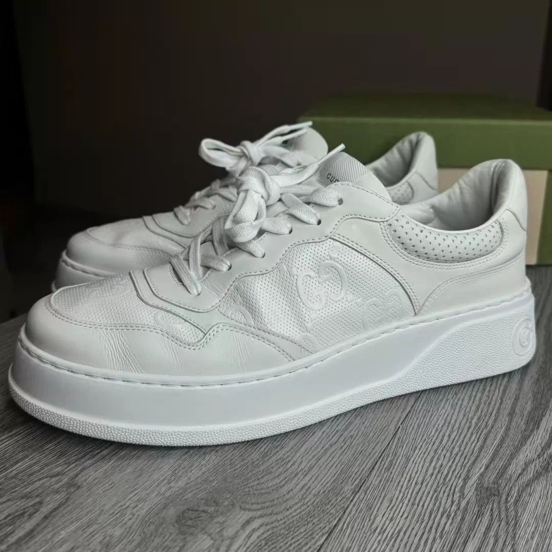 Gucci White Low-Top Sneakers with Perforated Detail Size US 13 / EU 46 - 4 Thumbnail