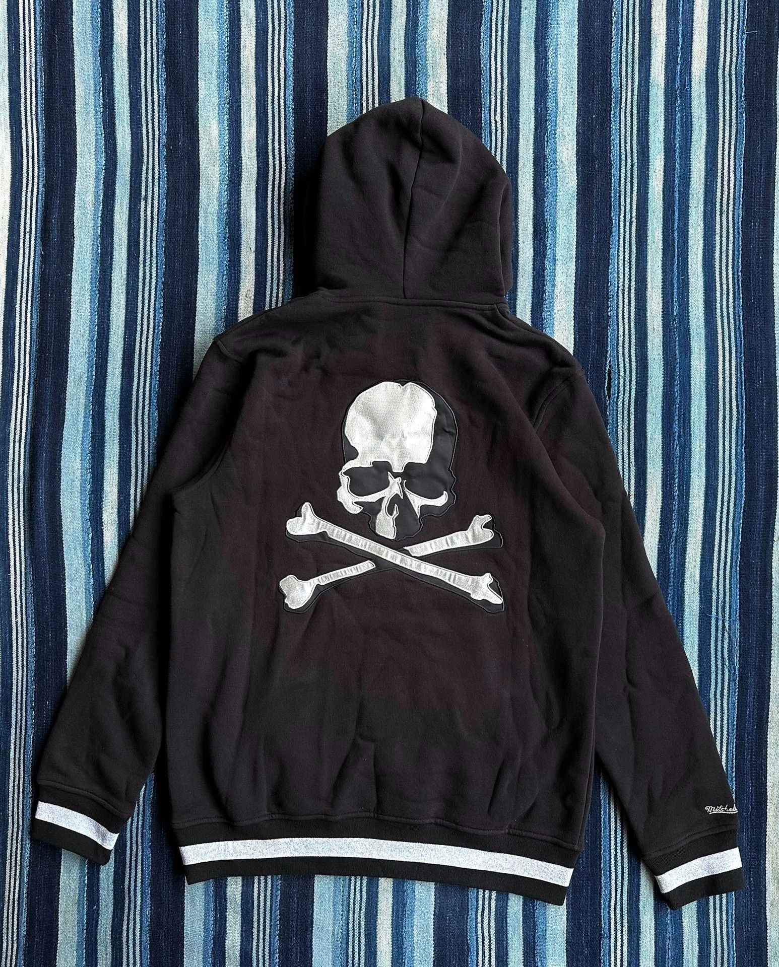 Mastermind Japan Black Hoodie with Embroidered Text - XL Size US XL / EU 56 / 4 - 2 Thumbnail