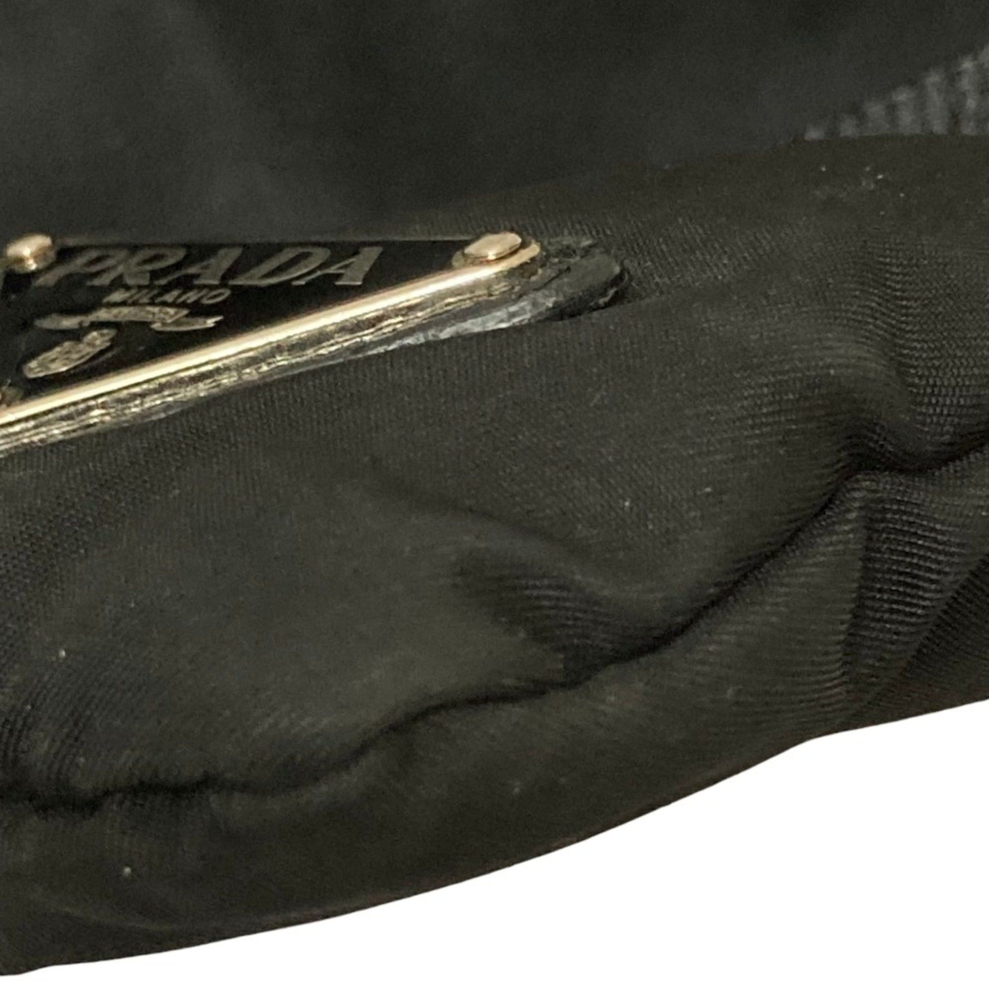 Prada PRADA Triangle Logo Shoulder Bag, Black, for Men and Women Size ONE SIZE - 22 Thumbnail