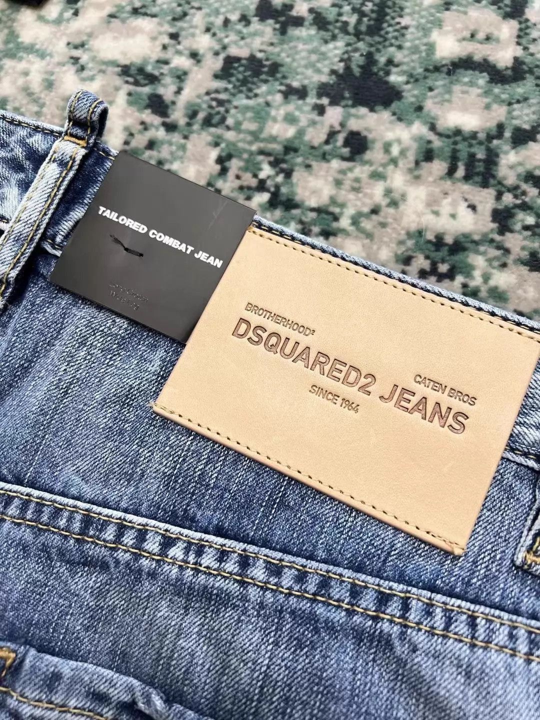 Dsquared2 Blue Distressed Denim Jeans with Rolled Cuffs Size US 28 / EU 44 - 7 Thumbnail