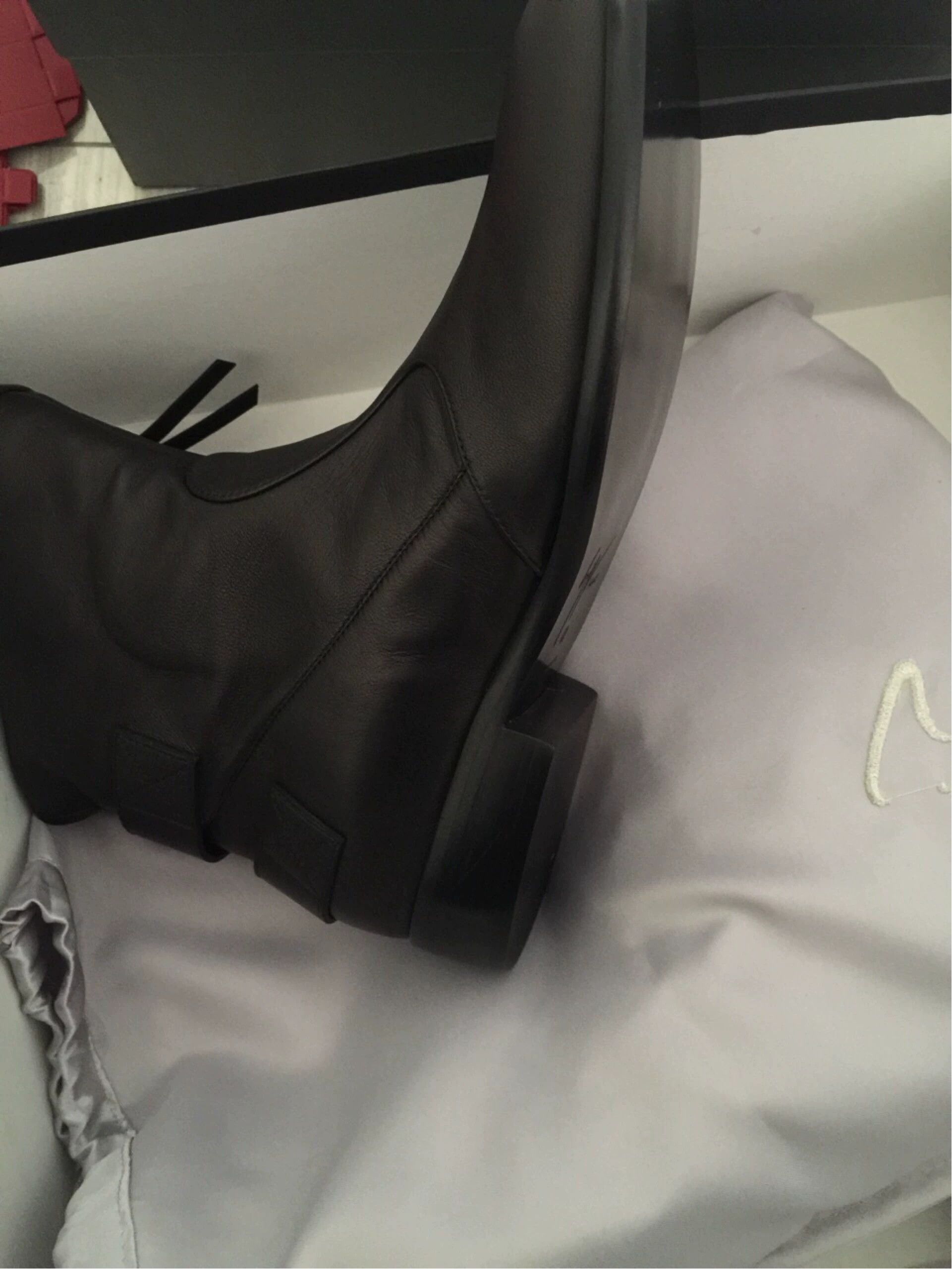 Giuseppe Zanotti Black Leather Ankle Boots with Zipper Details Size US 7 / EU 40 - 2 Thumbnail