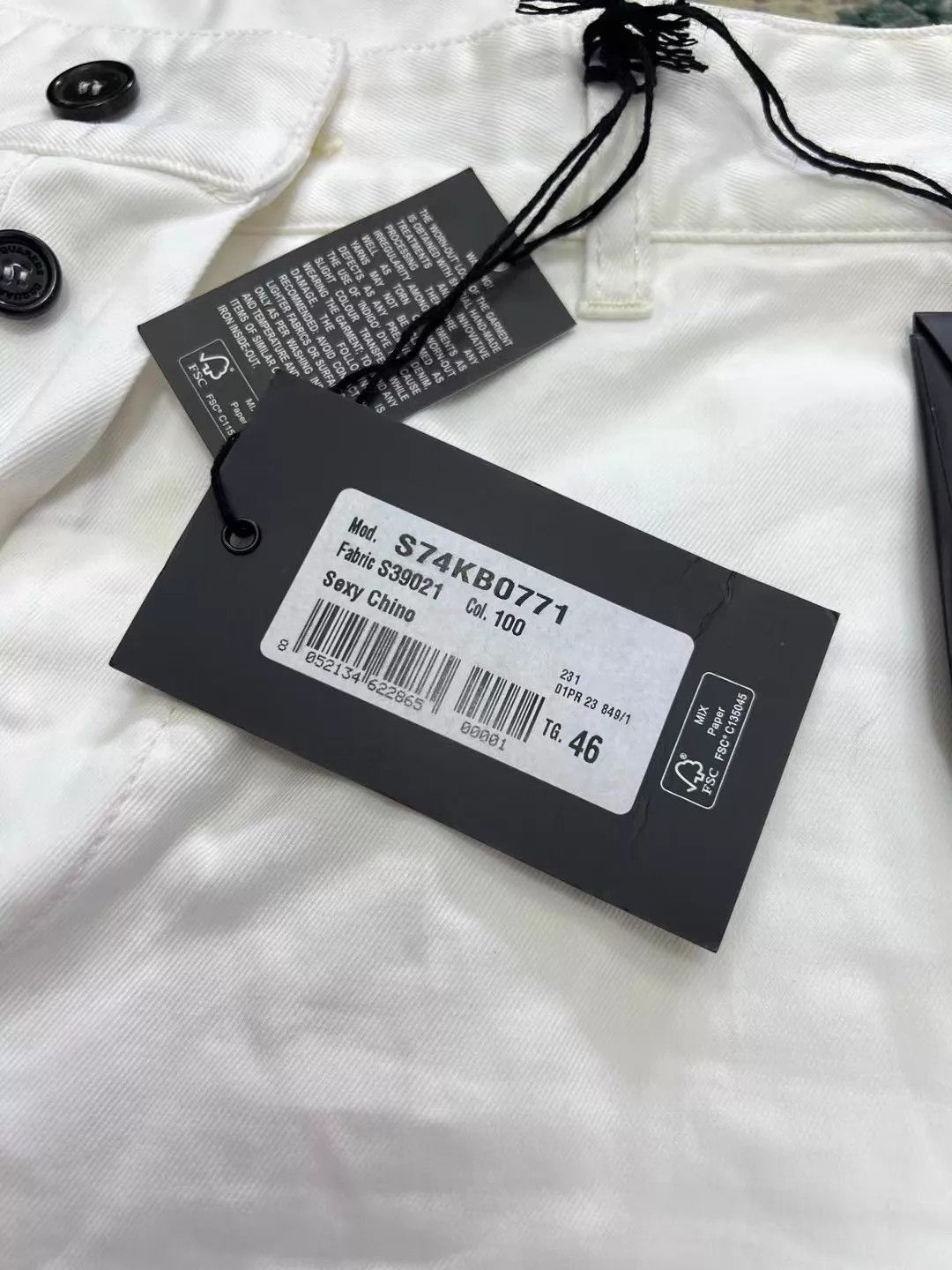 Dsquared2 White Casual Pants Size 30 Size US 30 / EU 46 - 8 Thumbnail