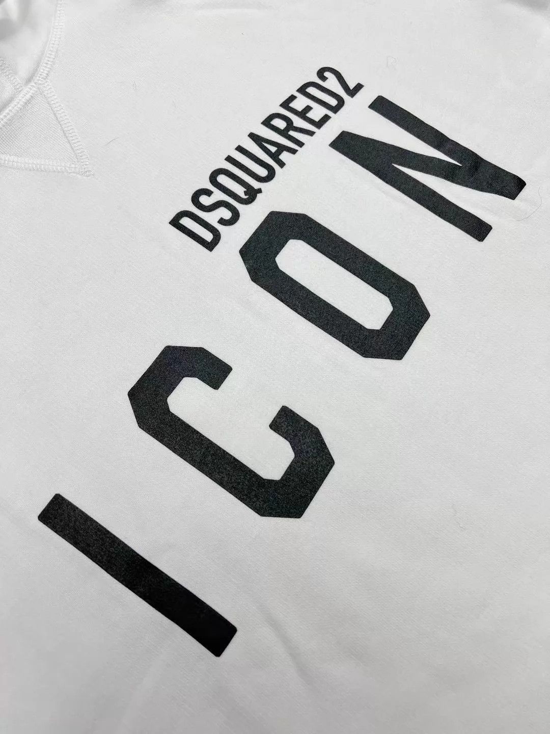 Dsquared2 White Icon Print Hoodie Size US S / EU 44-46 / 1 - 3 Thumbnail