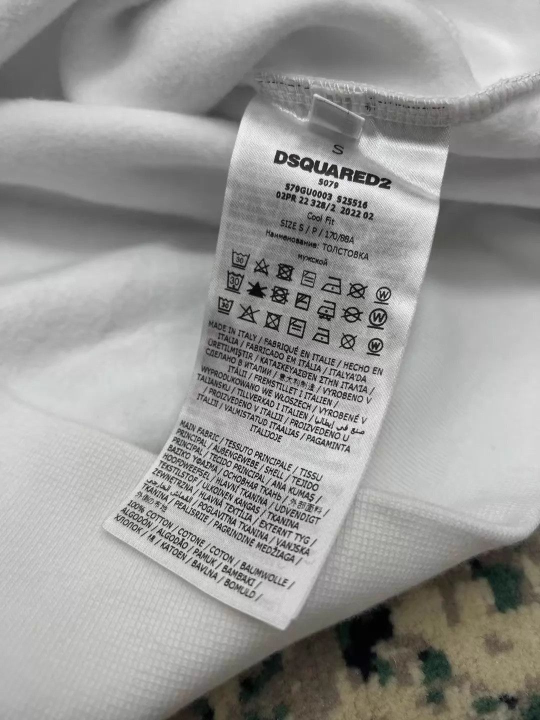 Dsquared2 White Icon Print Hoodie Size US S / EU 44-46 / 1 - 6 Thumbnail