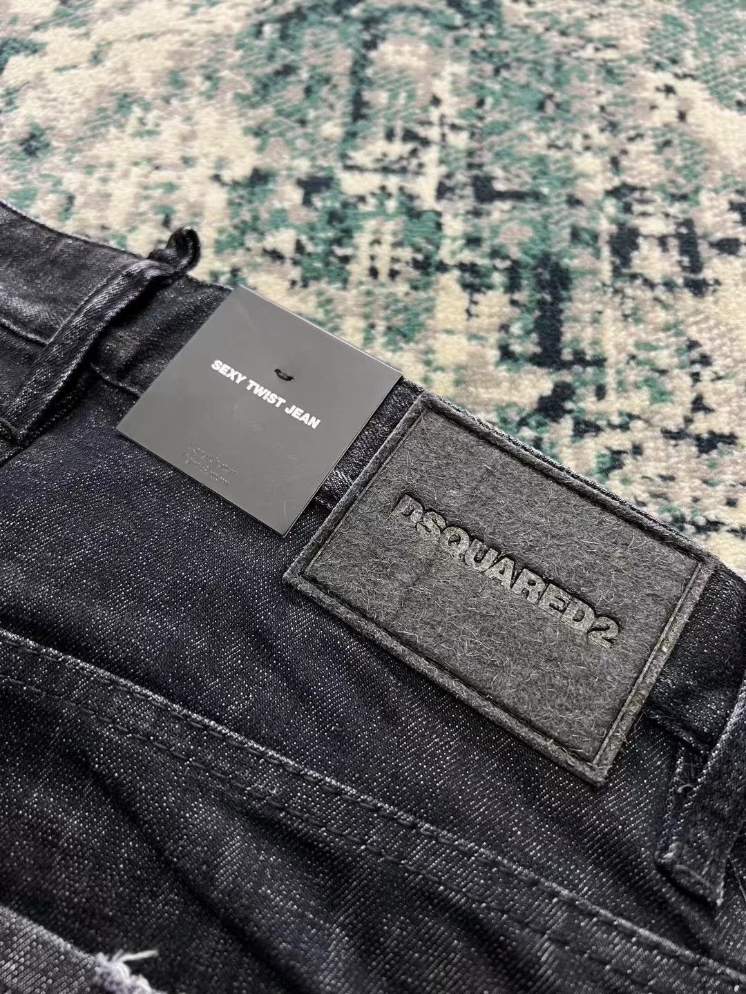 Dsquared2 Black Distressed Denim Jeans with Paint Splatter Size 30 Size US 30 / EU 46 - 7 Thumbnail