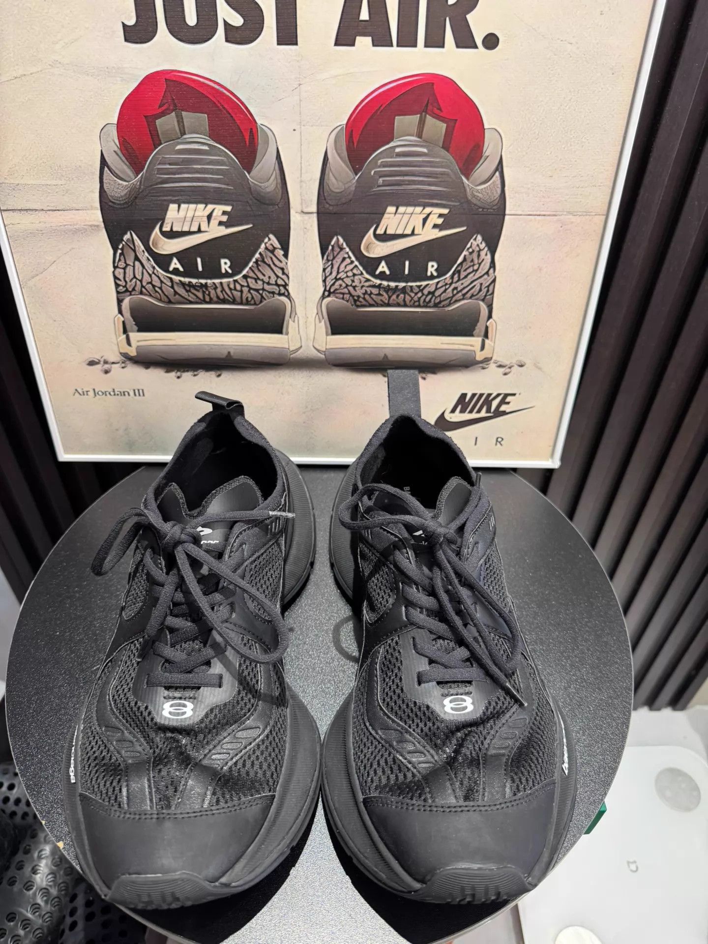 Balenciaga Black Low-Top Sneakers Size 8 Size US 8 / EU 41 - 2 Thumbnail