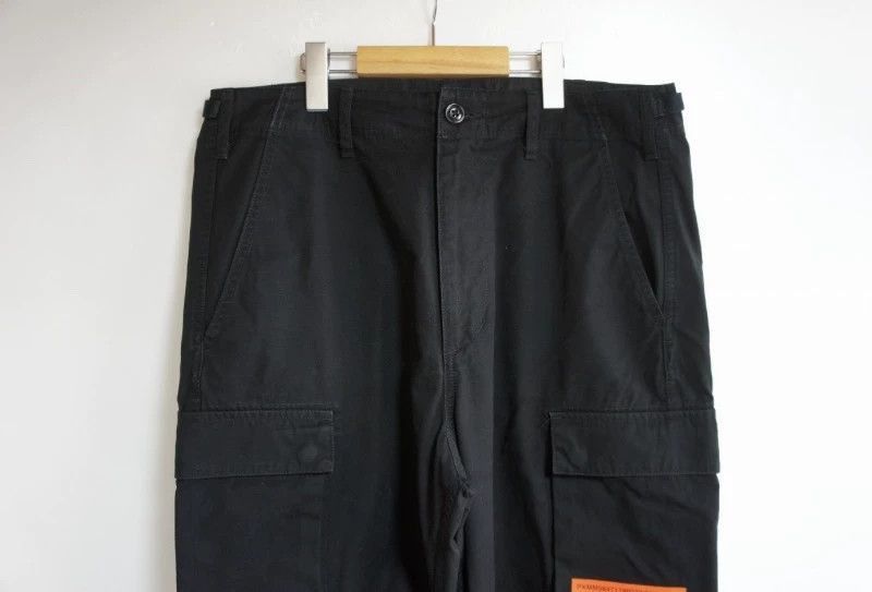 Neighborhood Black Cargo Pants with Multiple Pockets Size US 32 / EU 48 - 2 Thumbnail