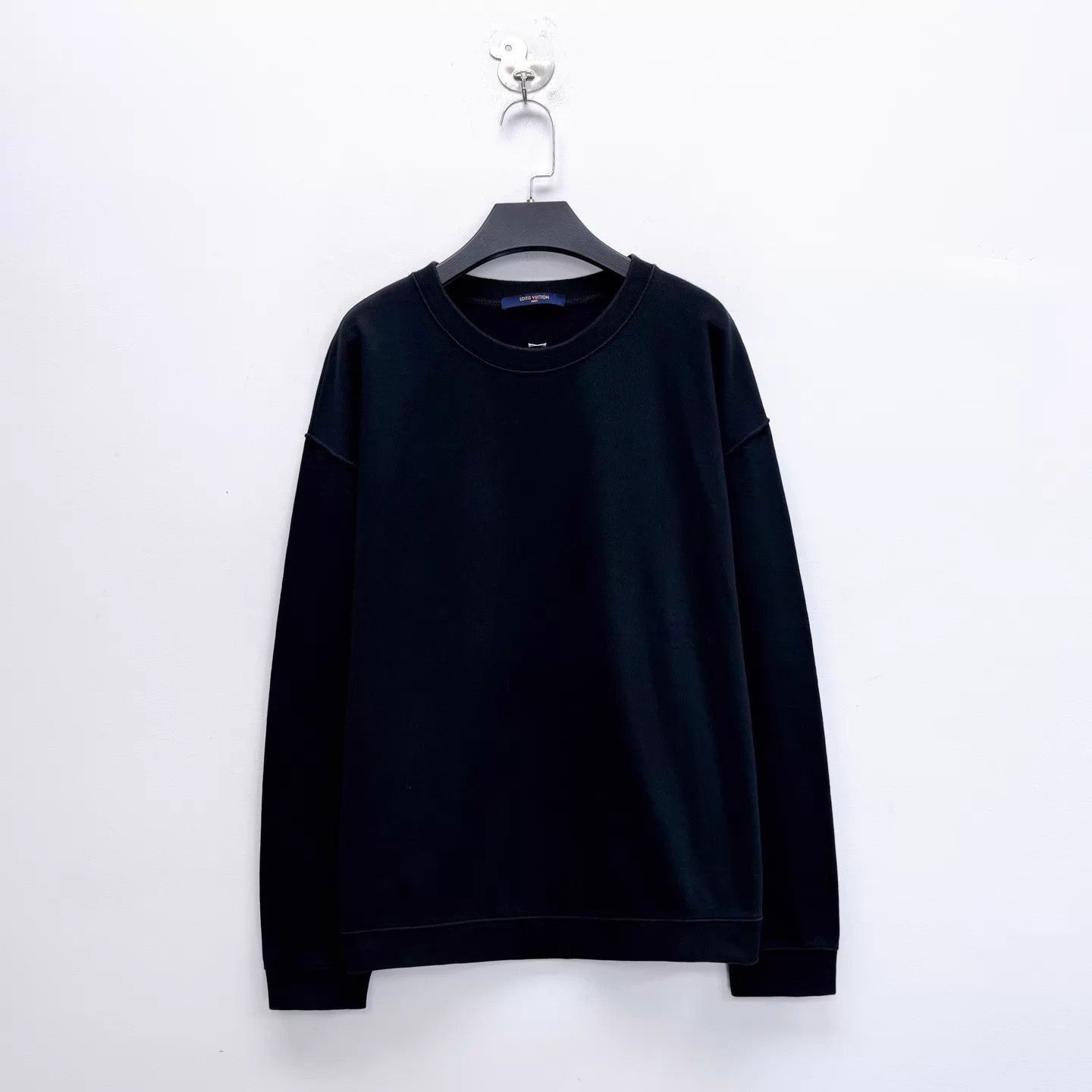 Louis Vuitton Black Long-Sleeve Sweatshirt Size US XL / EU 56 / 4 - 2 Thumbnail