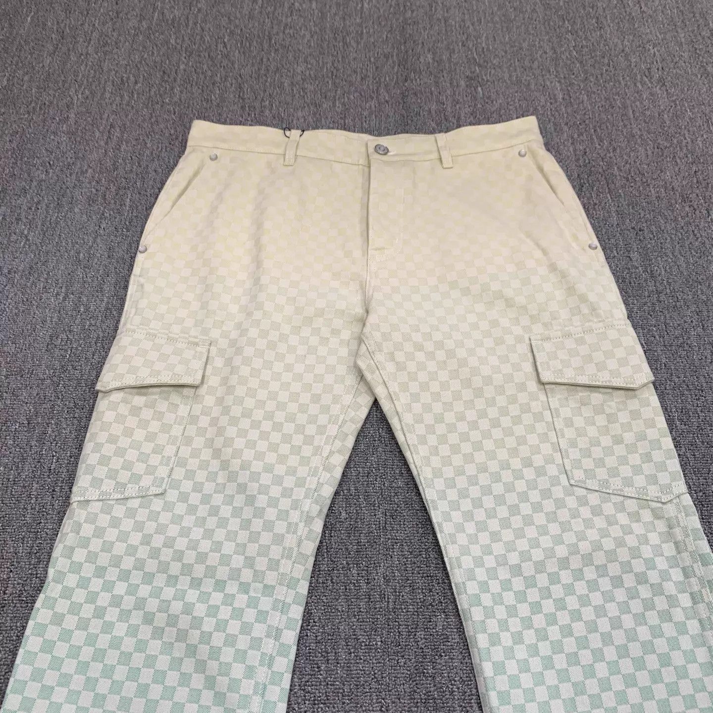 Louis Vuitton Multi Checkered Cargo Pants Size 34 Size US 34 / EU 50 - 8 Thumbnail