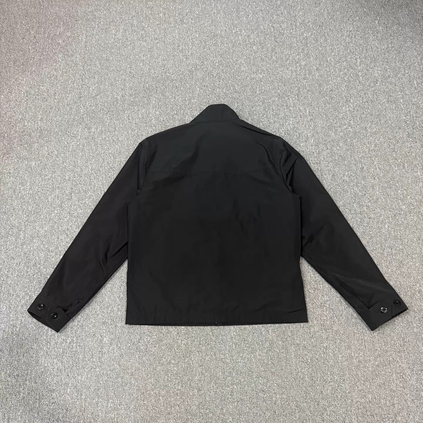 Burberry Black Jacket with Red Embroidered Patch Size US M / EU 48-50 / 2 - 2 Thumbnail