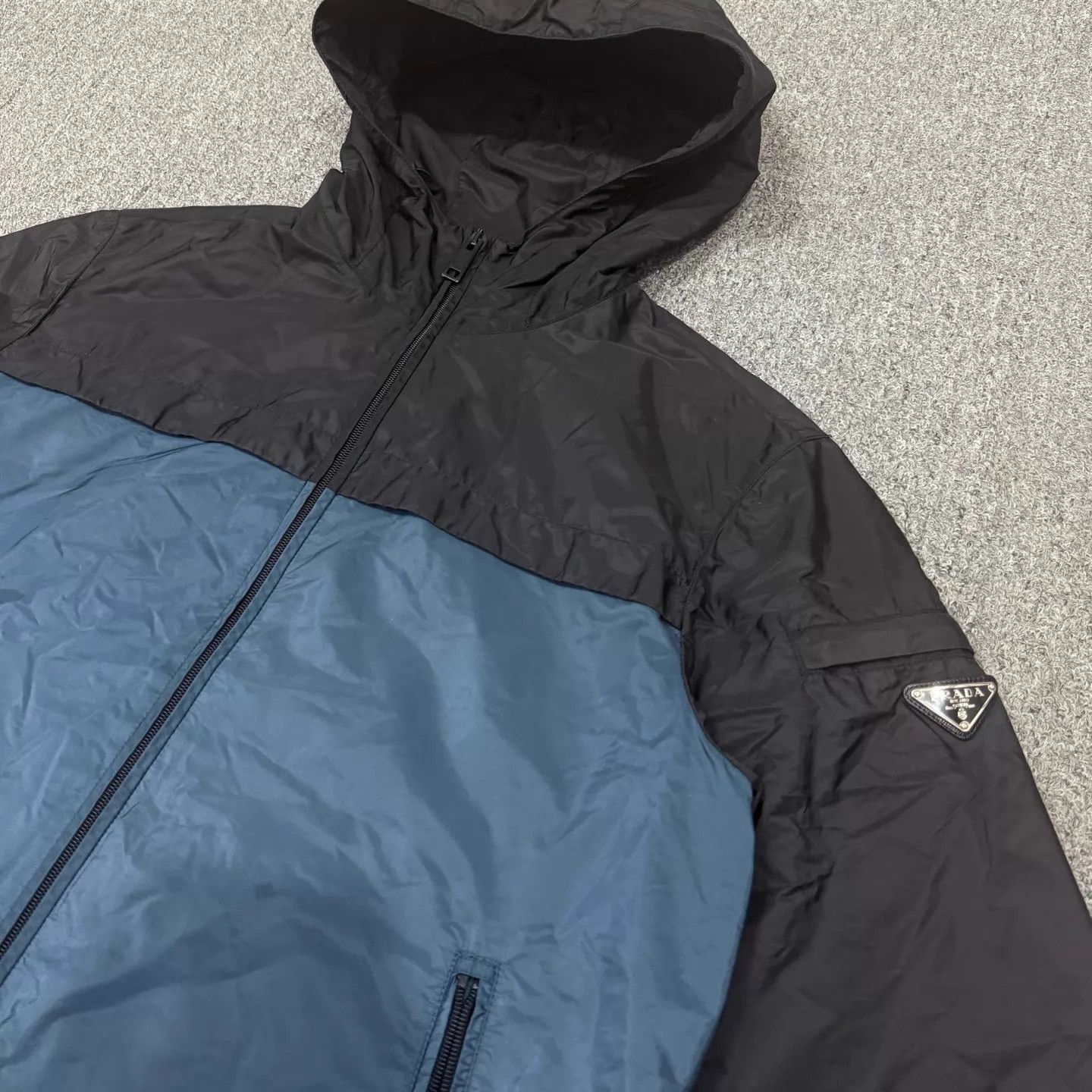 Prada Hooded Color Block Light Jacket, Size M Size US M / EU 48-50 / 2 - 3 Thumbnail
