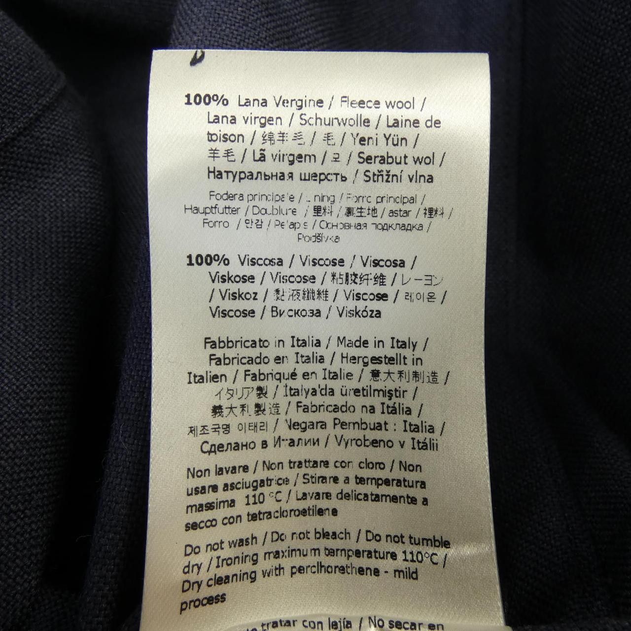 Fendi Fendi Fendi Jacket Textile Outerwear FJ0797AR8S DUTY FREE for USA Size ONE SIZE - 3 Thumbnail