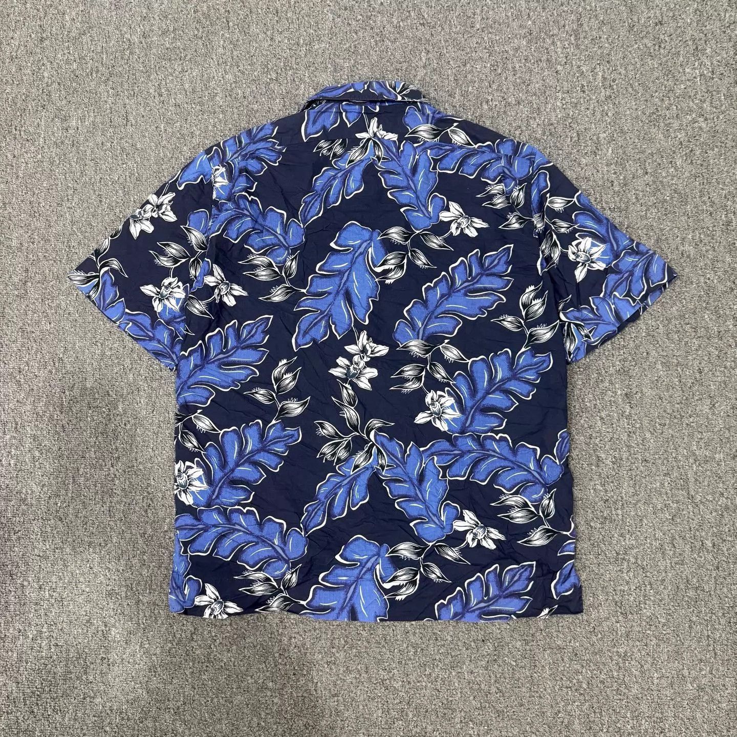 Moncler Blue Leaf Print Short Sleeve Button-Up Shirt Size US M / EU 48-50 / 2 - 2 Thumbnail