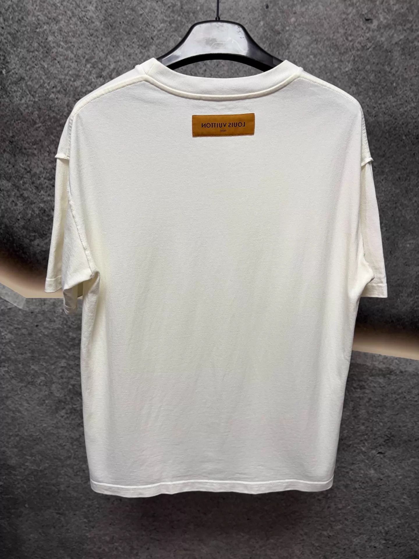 Louis Vuitton White Short Sleeve Graphic T-Shirt Size US L / EU 52-54 / 3 - 2 Thumbnail